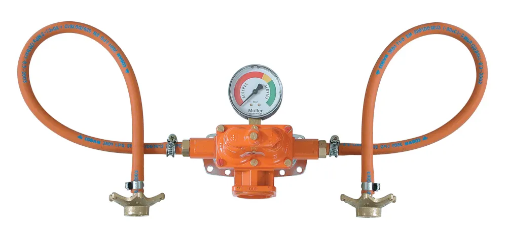 Automatisk omskifter til 2 flasker incl. slanger - FAA Compliant