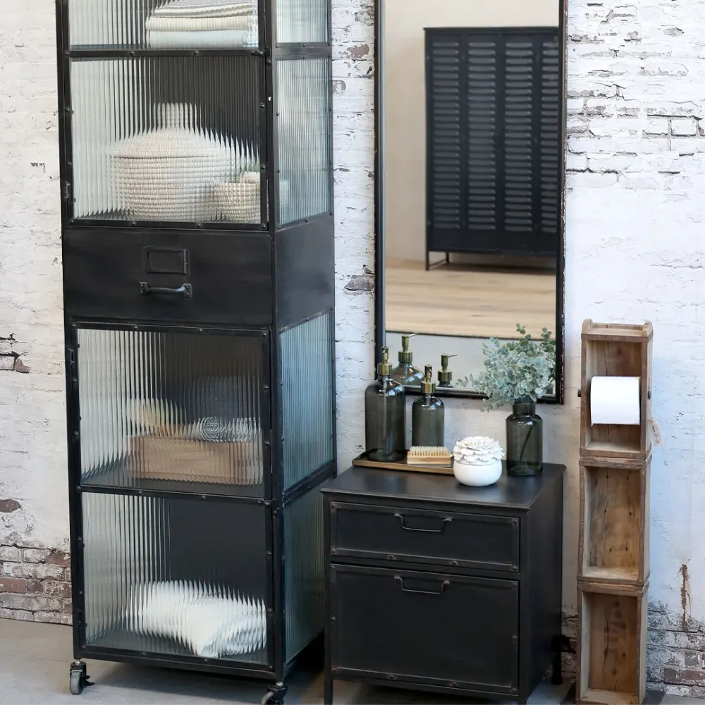 Chic Antique - Factory Kommode m. 2 skuffer