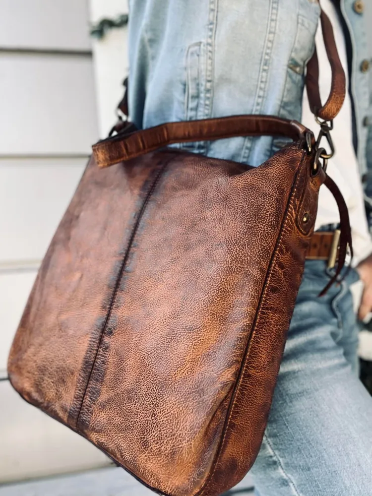 Crossbody LUNA BIG - 2 taskeremme medfølger