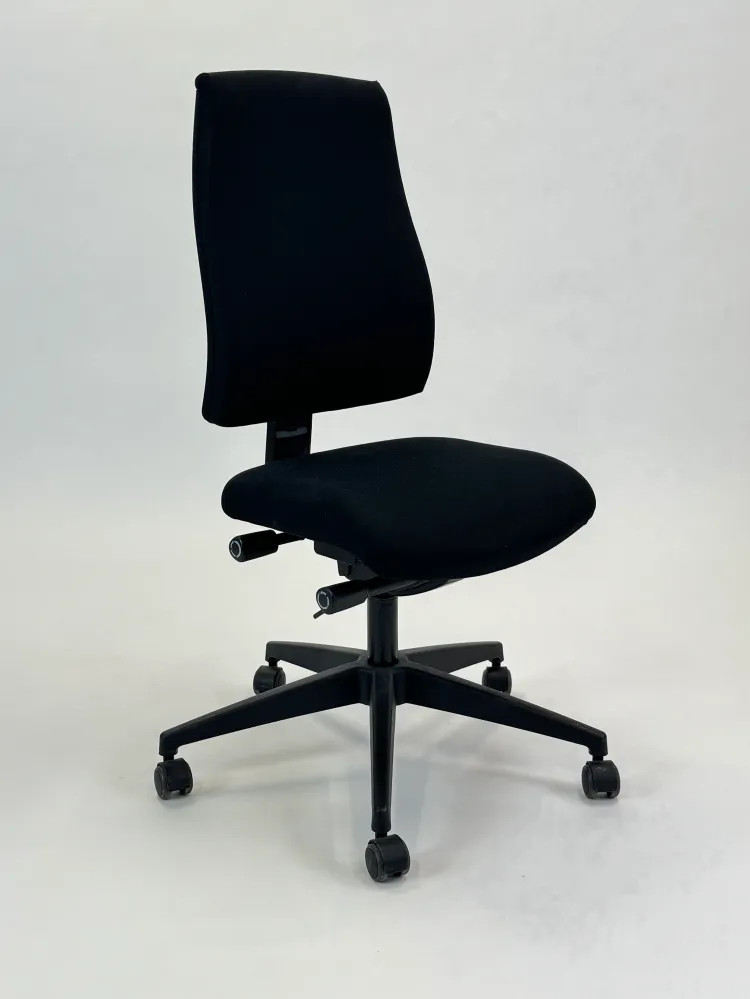 Interstuhl | Geos 16G2