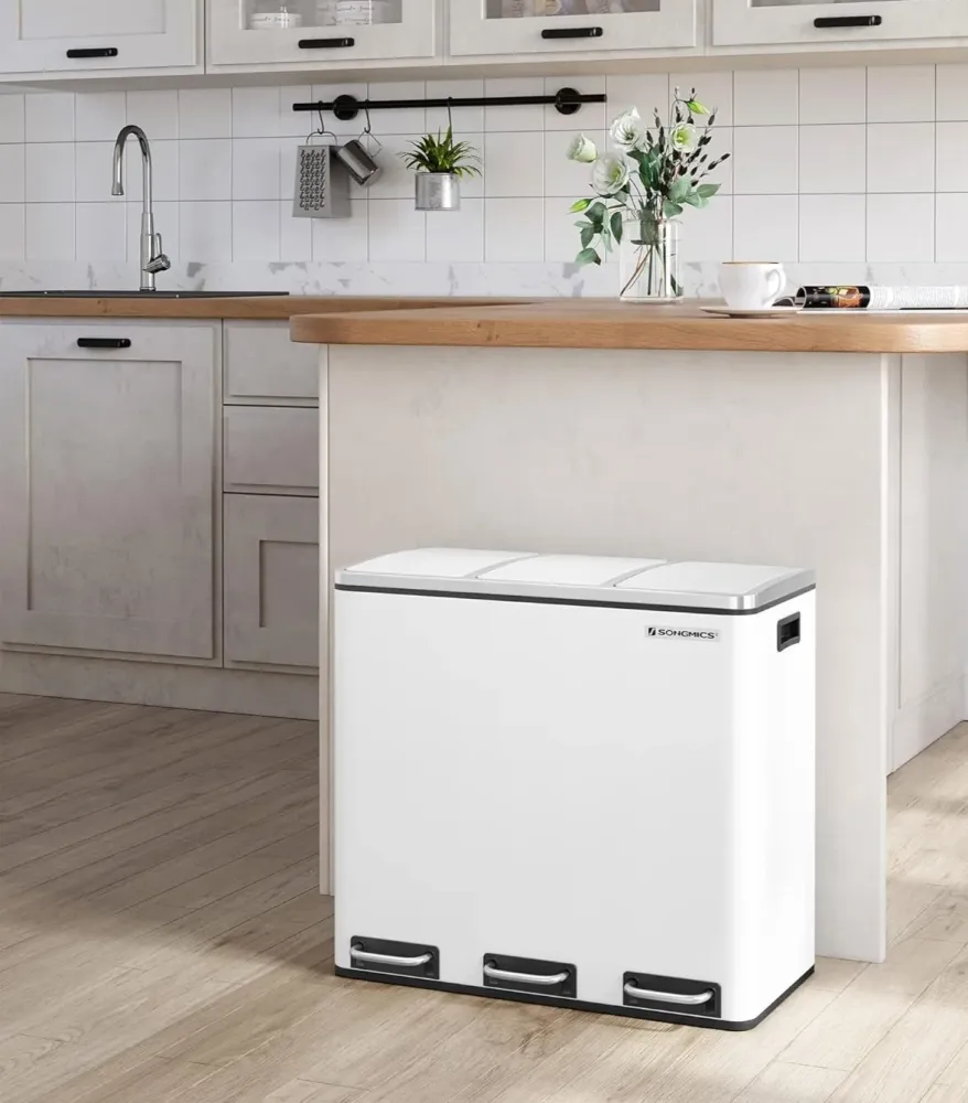 3-delt køkkenspand med pedal og blødt luk (54L), kridt