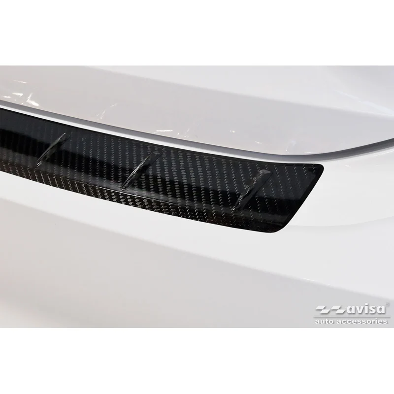 Avisa, Bagkofangerbeskytter, 3D ægte carbon, passer til MG 5 SW (EV) 2022- 'Ribs'
