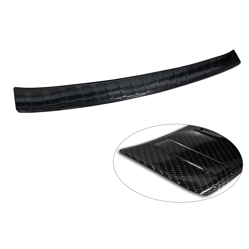 Avisa, Bagkofangerbeskytter, 3D ægte carbon, passer til Nissan X-Trail IV (T33) 2021- 'Ribs'
