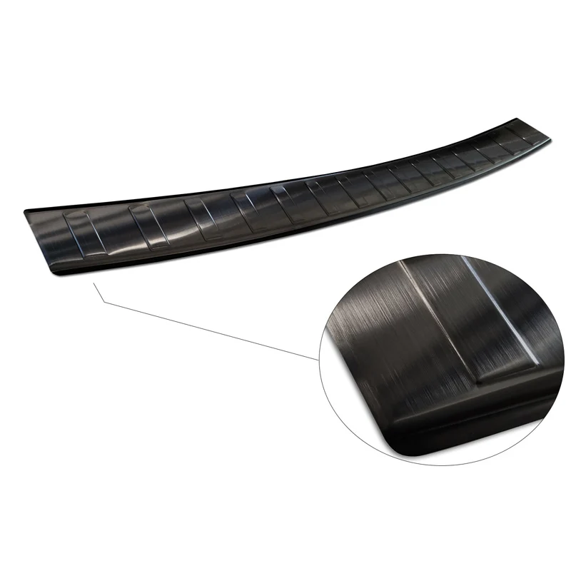 Avisa, Bagkofangerbeskytter, Sort, Rustfritstål, passer til BMW X6 F16 2014-2019 'Ribs' excl. M-Package