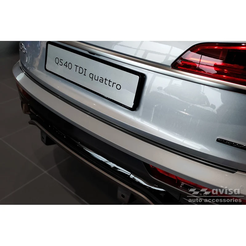 Avisa, Bagkofangerbeskytter, Sort, Rustfritstål, passer til Audi Q5 Sportback 2020- incl. S-Line