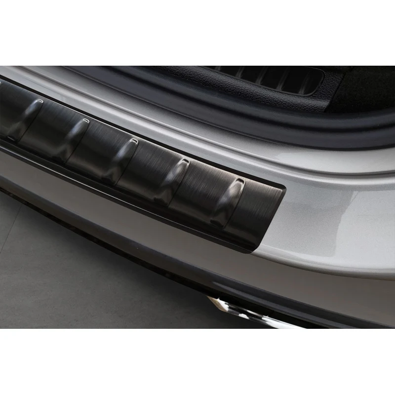 Avisa, Bagkofangerbeskytter, Sort, Rustfritstål, passer til Mercedes GLC II (X254) 2022- 'Ribs'