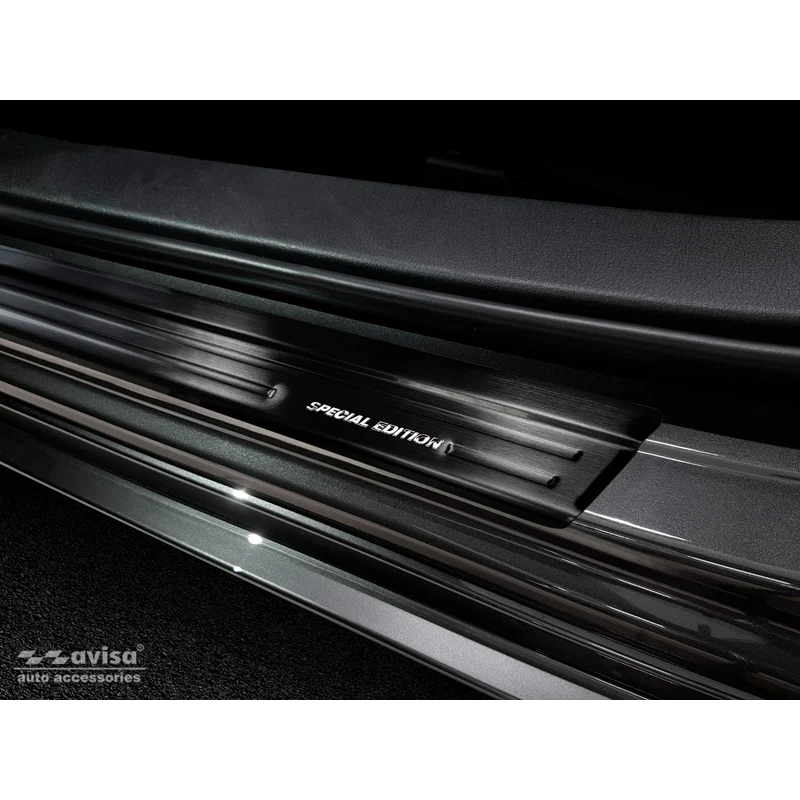 Avisa, Trinbeskyttere, Sort, Rustfritstål, passer til Mazda 3 HB 5-døre 2019- - Brushed Steel 'Special Edition' 4-dele