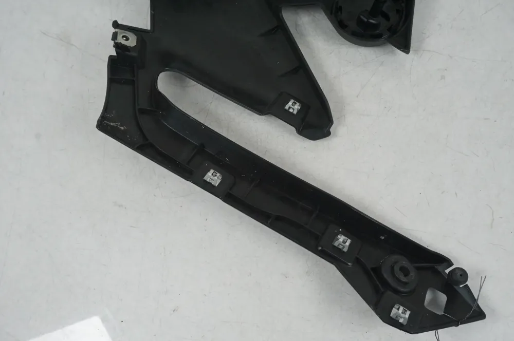Sidkåbe indre plast BMW