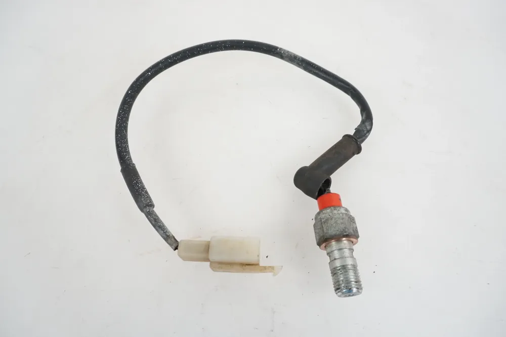 Bremselys kontakt KTM