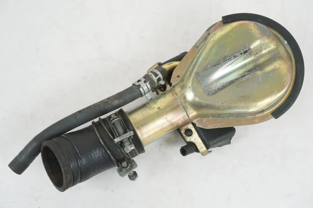 Benzintankpåfyldning Suzuki