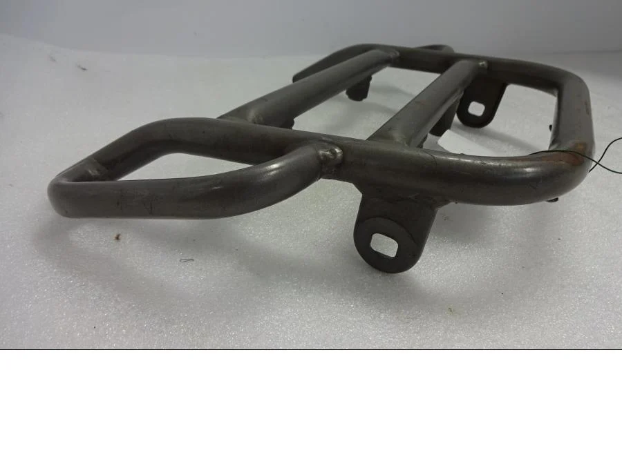 Pakkeholder Suzuki