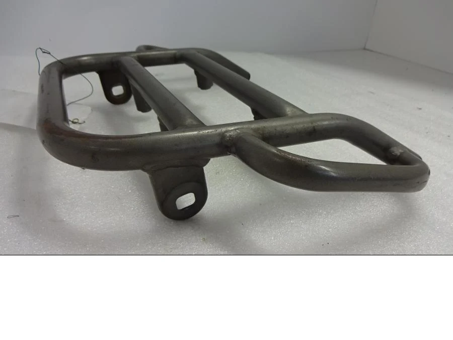 Pakkeholder Suzuki