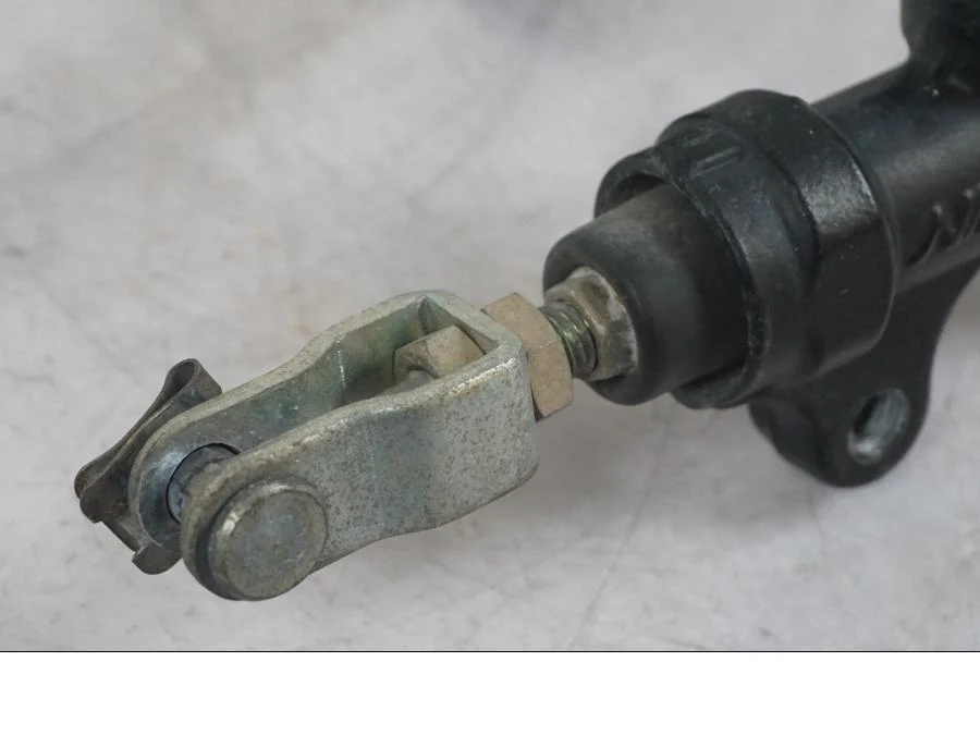 Bremsehovcylinder Triumph