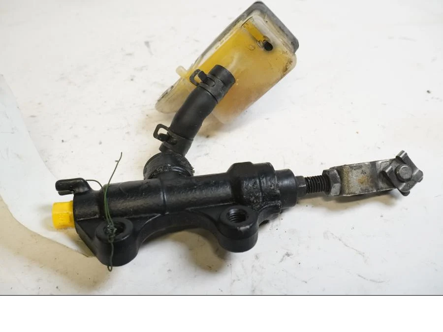 Bremsehovcylinder Triumph