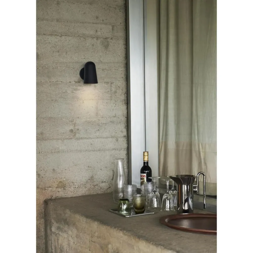 PÅLIDELIG VÆGLAMPE SC104 SORT UDENDØRSLAMPE