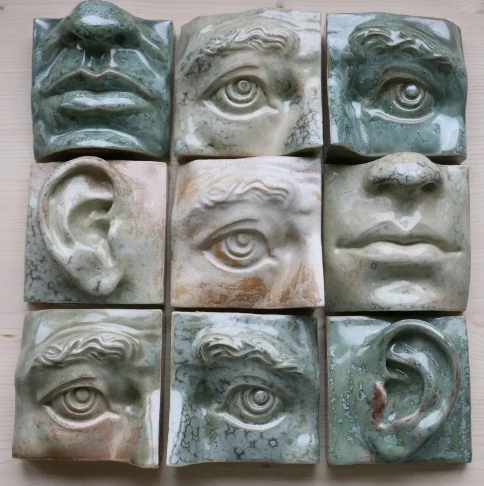 Vægrelief til ophæng - Square Ear - Vægkunst - Crystal Oliven