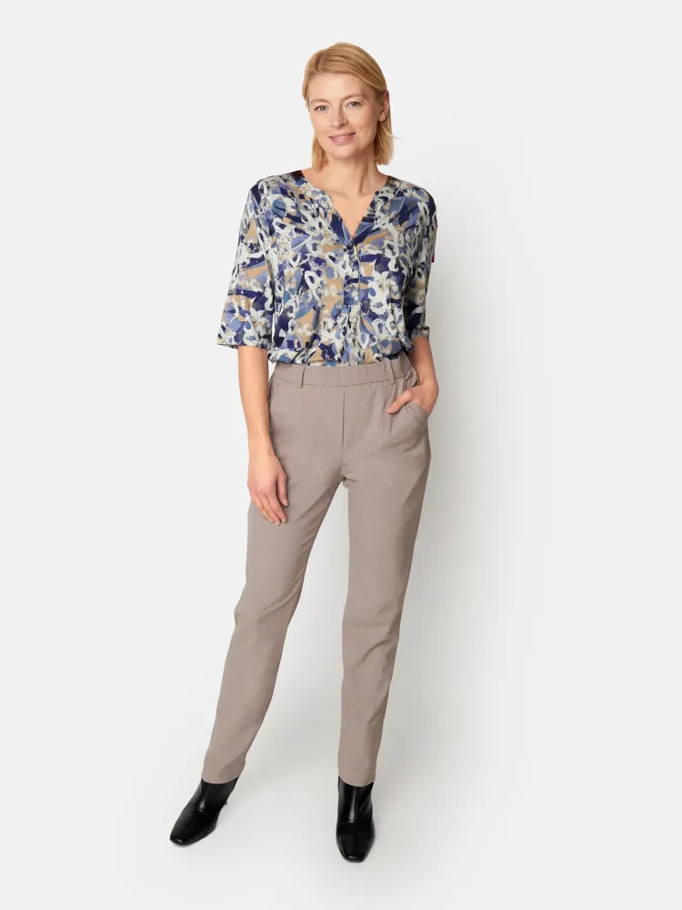 Sofie Bukser - Sand - Sleek Fit / Elastik i Taljen 74