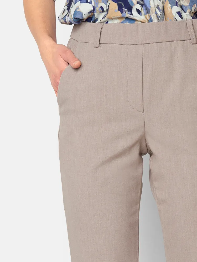 Sofie Bukser - Sand - Sleek Fit / Elastik i Taljen 74