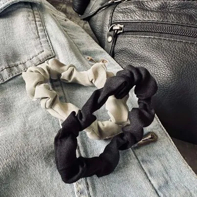 Hårelastikker Scrunchie Black / Grey - 2 stk Saltwater Boats