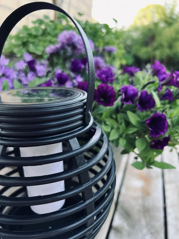 Lanterne med solceller – Mellem TILBUD med 2 stk