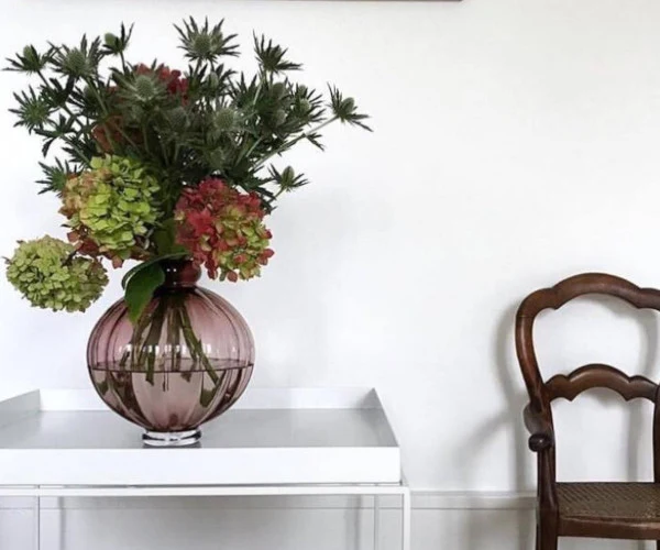 Louise Roe Balloon vase - 02- Tydelig