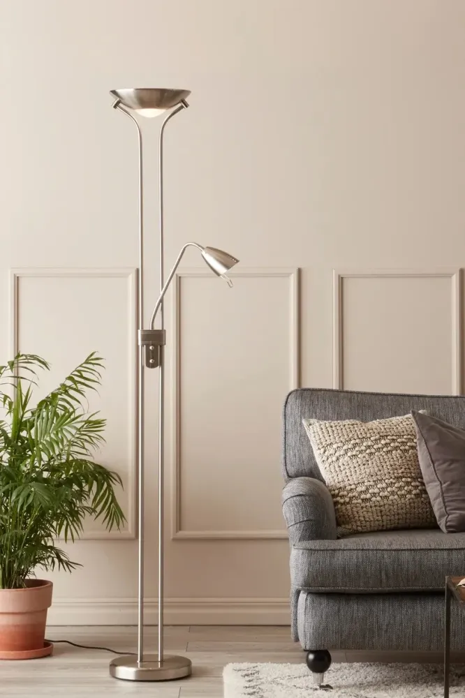 Markslöjd Detroit Gulvlampe 2L Chromed