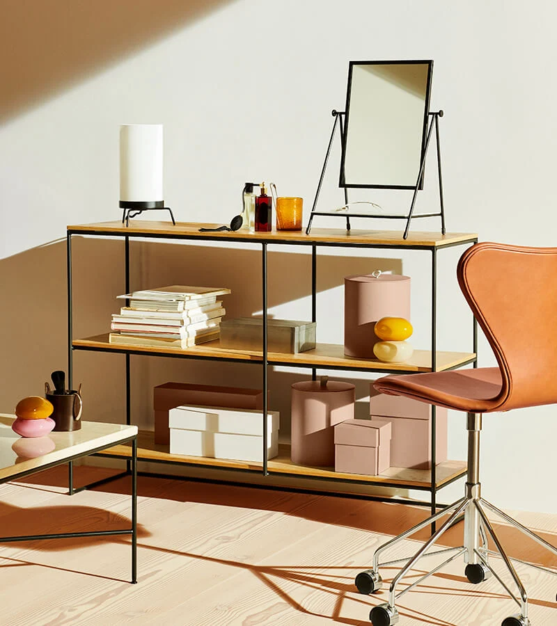 PM-02™ Planner Bordlampe, Opal/Sort