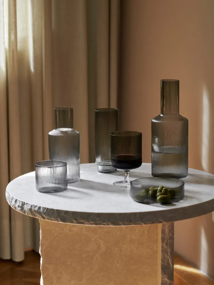 Ripple Wine Glasses - Place 2 - Smoked Grey