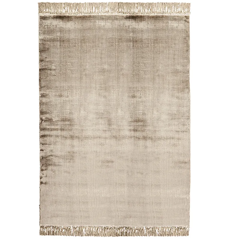 Sand Fringe Rug 2 – Chic tæppe i neutrale toner med frynser