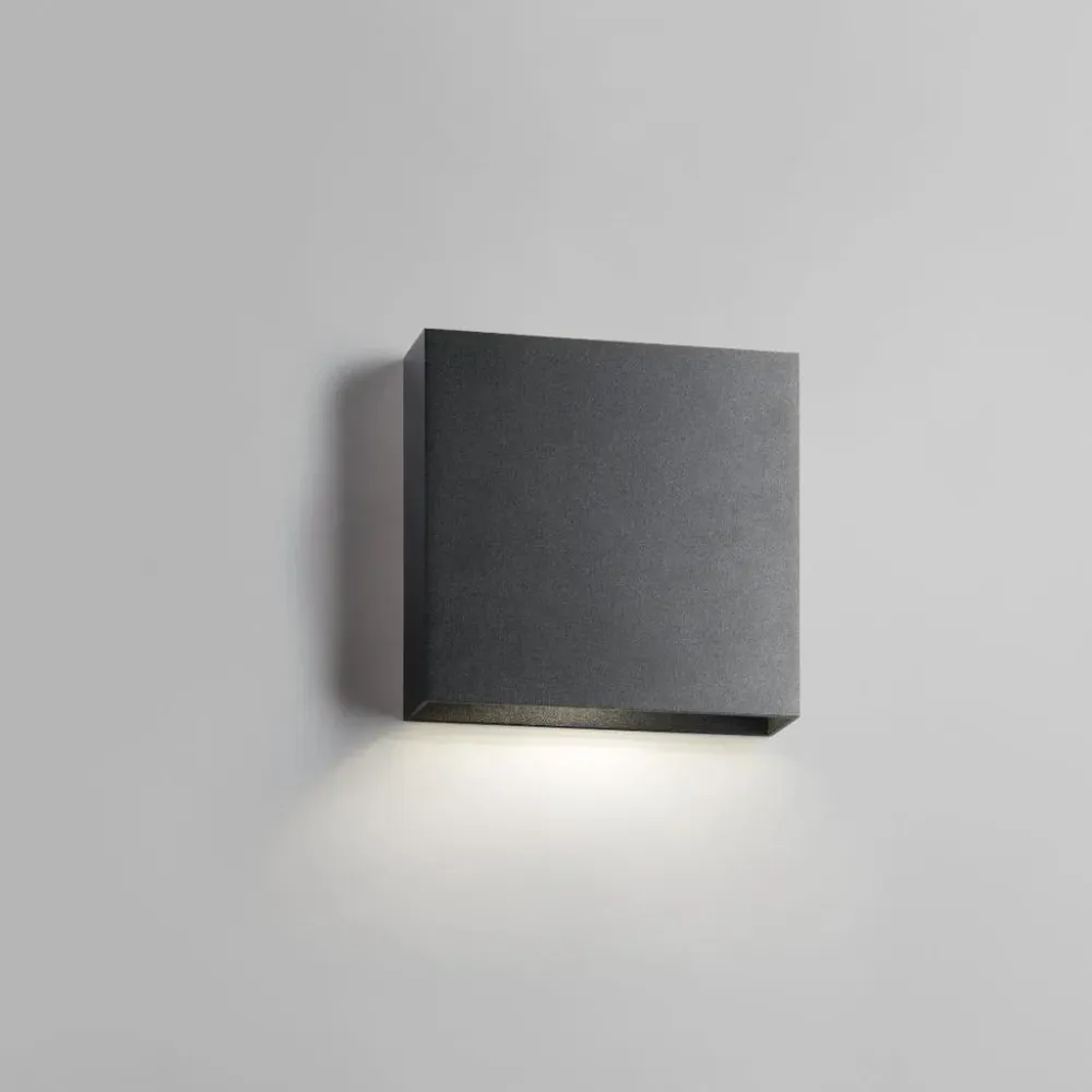 Sleek W2 Down Væglampe Sort LED