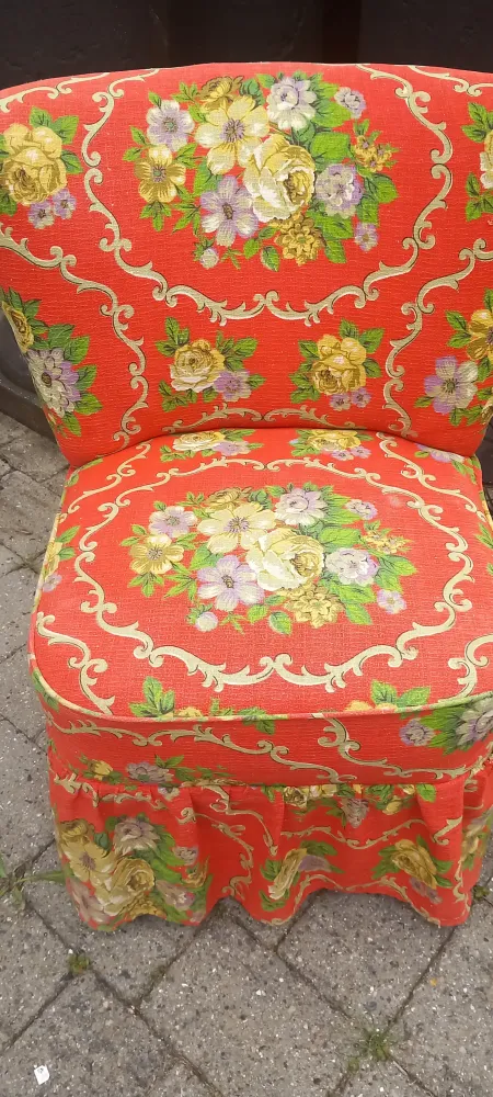 2 stk lænestole, rød med blomster